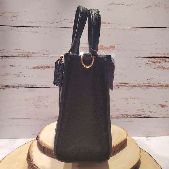 Coach Dempsey 22 Tote in black pebbled leather - Picture 7 of 10